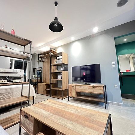 Modern Apartment In The Heart Of The City Alexandrúpoli Kültér fotó